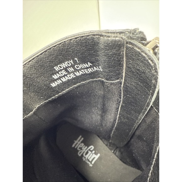 Corkys Hey Girl Women's Rowdy Winter Ankle Bootie Black Crocodile Style Size 7 - Picture 7 of 10